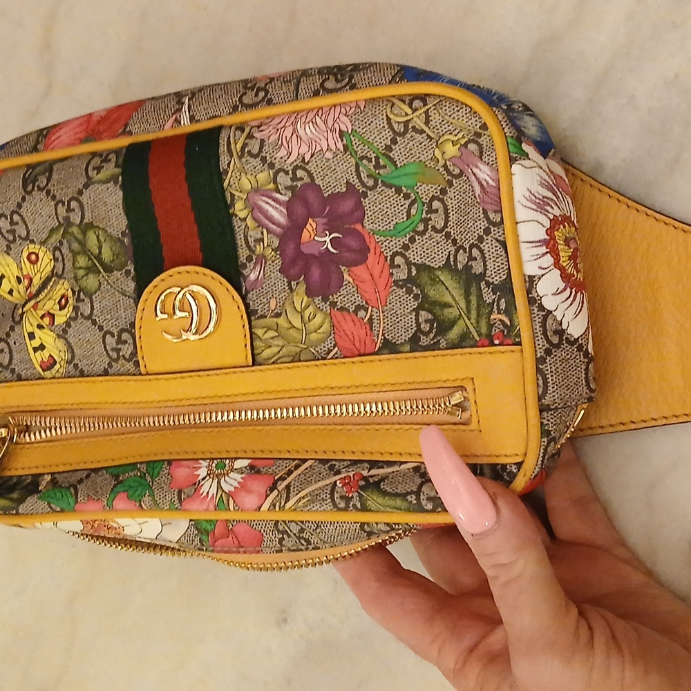 Gucci GG Supreme Floral Crossbody Bag - Yellow and Multicolor - Picture 8 of 8